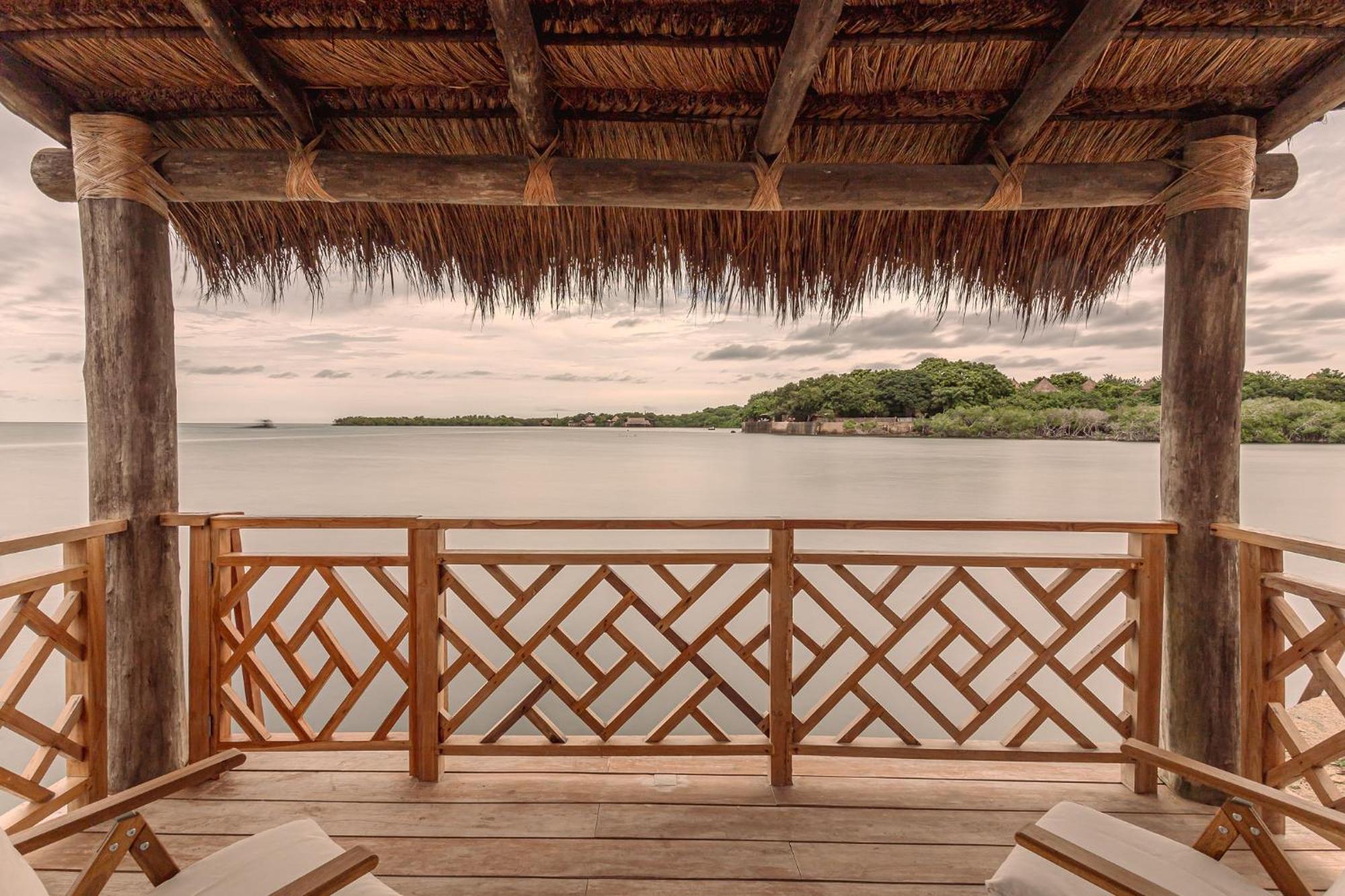 Islawa Soy Local - Isla Privada * Isla Barú